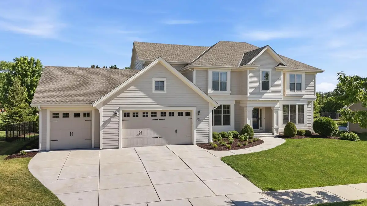 N47W7810 Parkland ROAD, Cedarburg, WI 53012 - #1