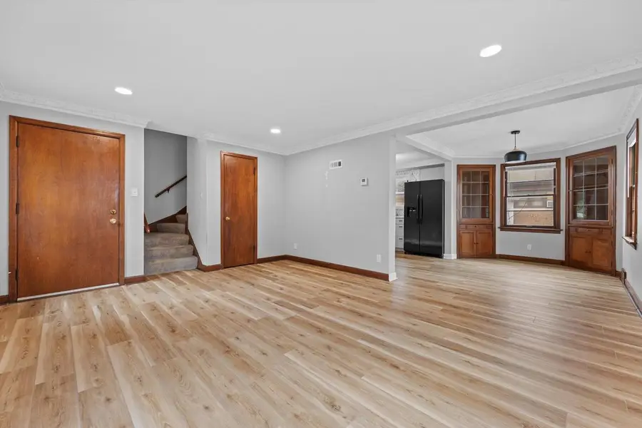 6405 W Clarke STREET, Wauwatosa, WI 53213 - #2