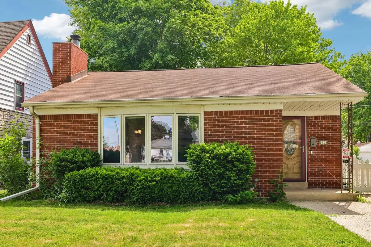 2406 S 79th STREET, West Allis, WI 53219 - #1