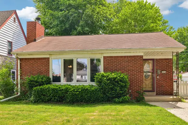 2406 S 79th STREET, West Allis, WI 53219