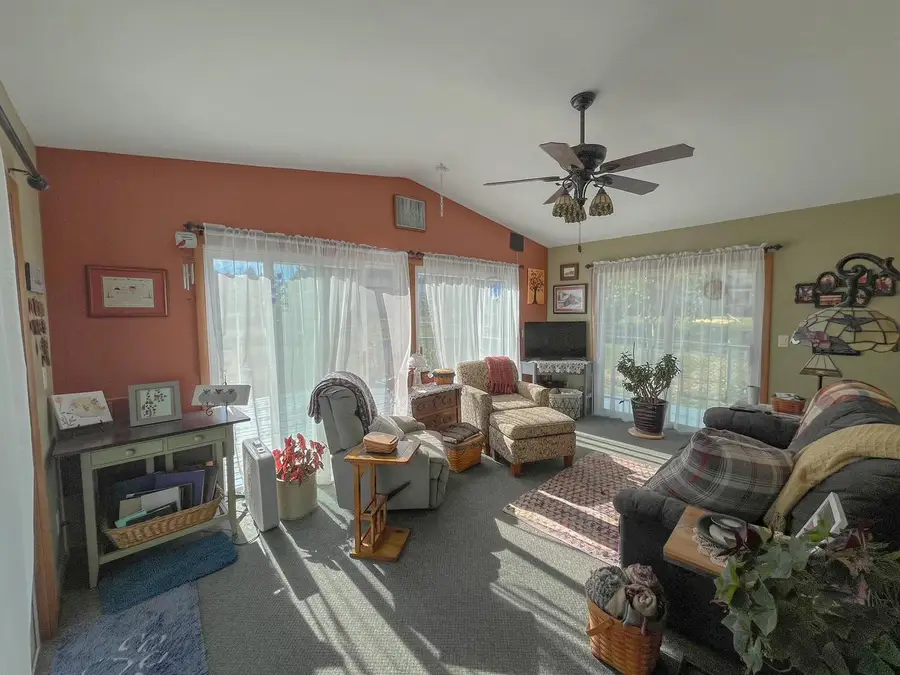 119 Roosevelt STREET, Fort Atkinson, WI 53538 - #3