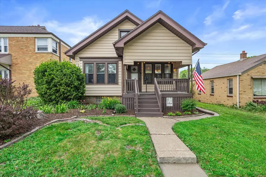 4722 W Oklahoma AVENUE, Milwaukee, WI 53219 - #2