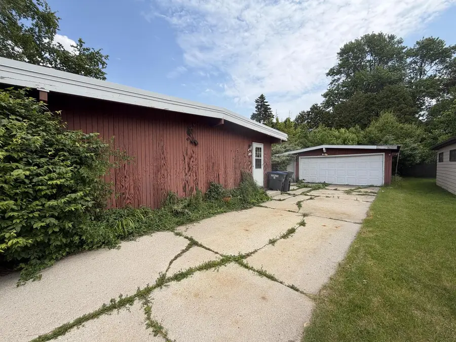 1207 N 27th STREET, Sheboygan, WI 53081 - #2