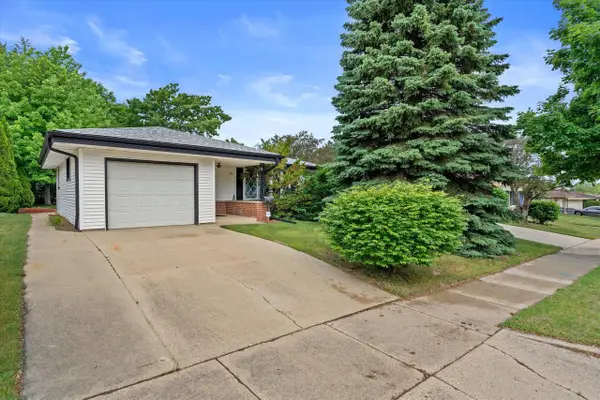 5661 S 24th STREET, Milwaukee, WI 53221