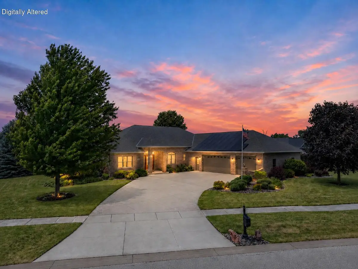 420 N Country LANE, Fond Du Lac, WI 54935 - #1