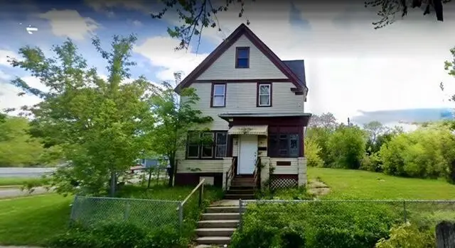 2034 N 37th STREET, Milwaukee, WI 53208 - #1