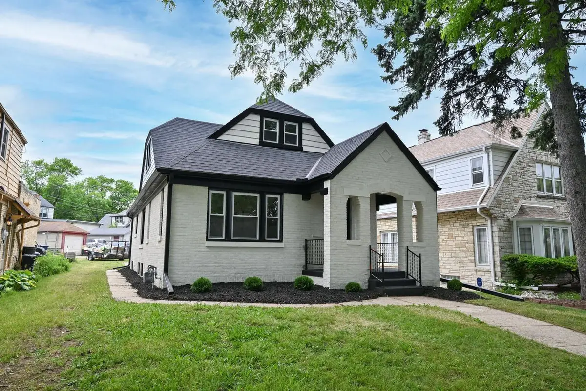 4637 W Scranton PLACE, Milwaukee, WI 53216 - #1