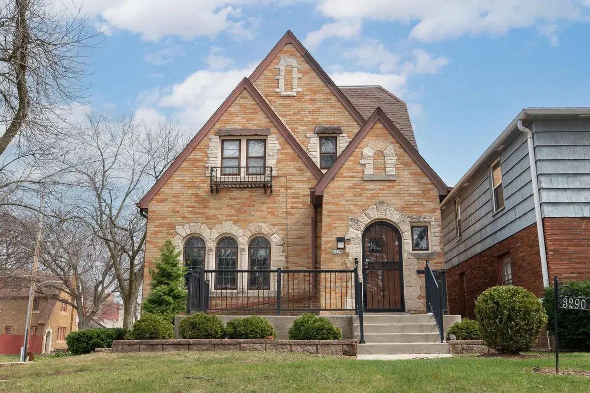 3290 N 44th STREET, Milwaukee, WI 53216 - #1