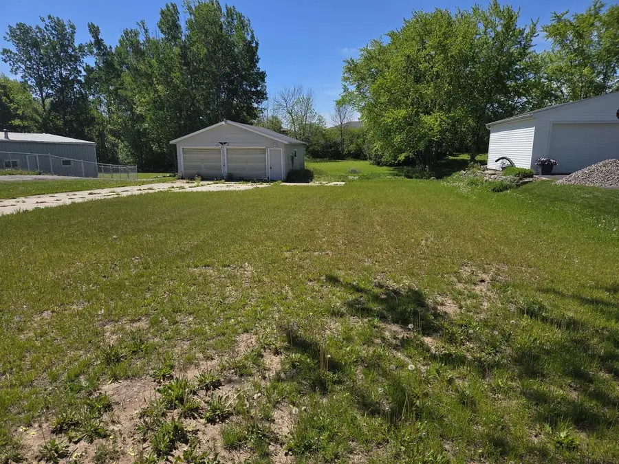 420 E CHURCH STREET, Mishicot, WI 54228 - #2
