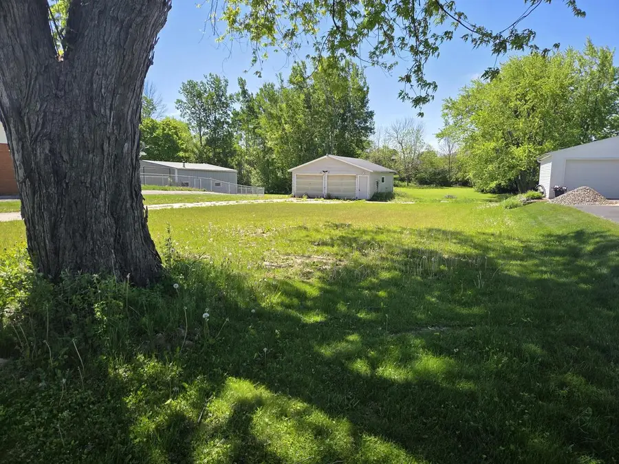 420 E CHURCH STREET, Mishicot, WI 54228 - #3