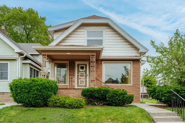 1756 S 72nd STREET, West Allis, WI 53214