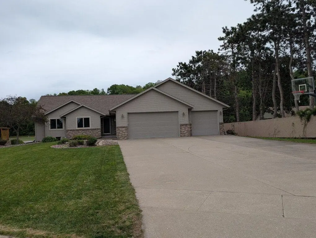 1007 3rd AVENUE E, Holmen, WI 54636 - #1