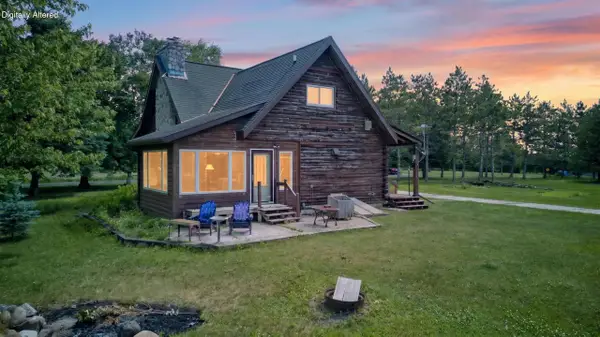 101 North AVENUE, Cascade, WI 53011