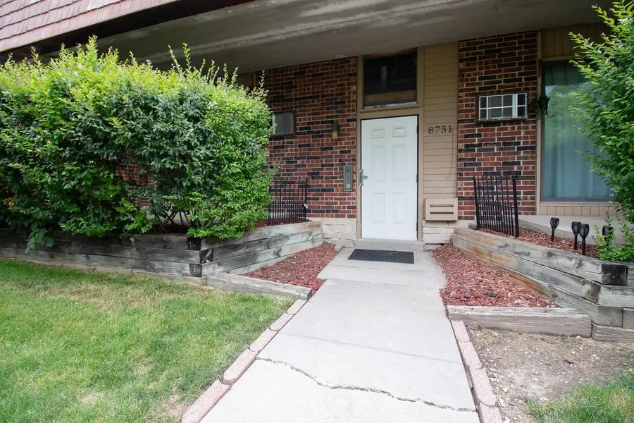8751 W Oklahoma AVENUE #B, Milwaukee, WI 53227 - #2