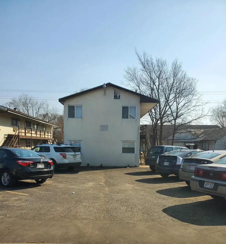 421 10th STREET N, La Crosse, WI 54601 - #3