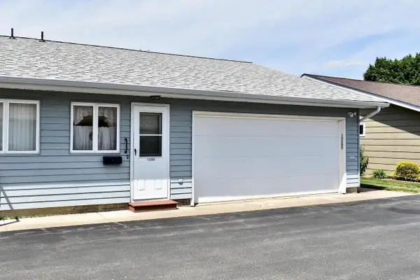 1328B McNally DRIVE, Winona, MN 55987
