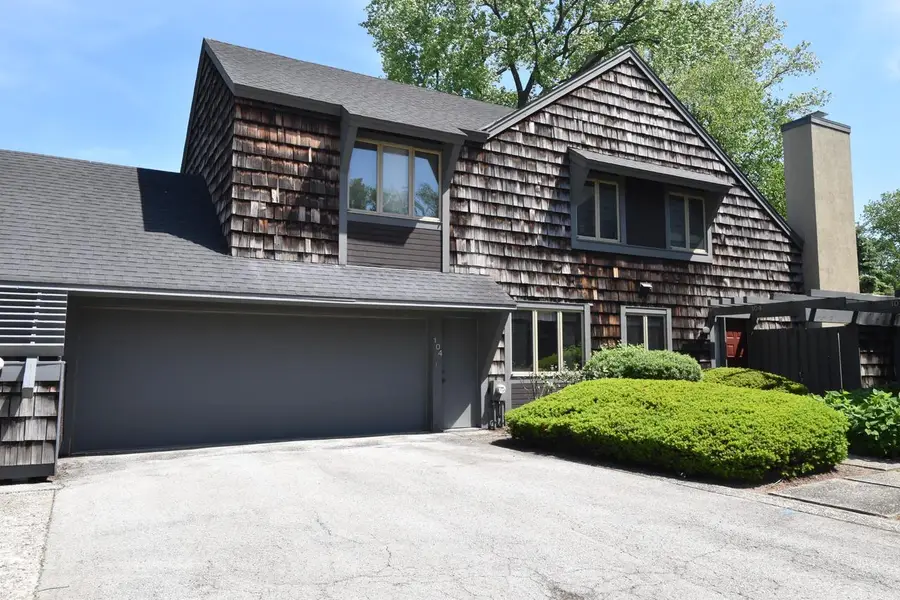 104 Woodfield COURT, Racine, WI 53405 - #2