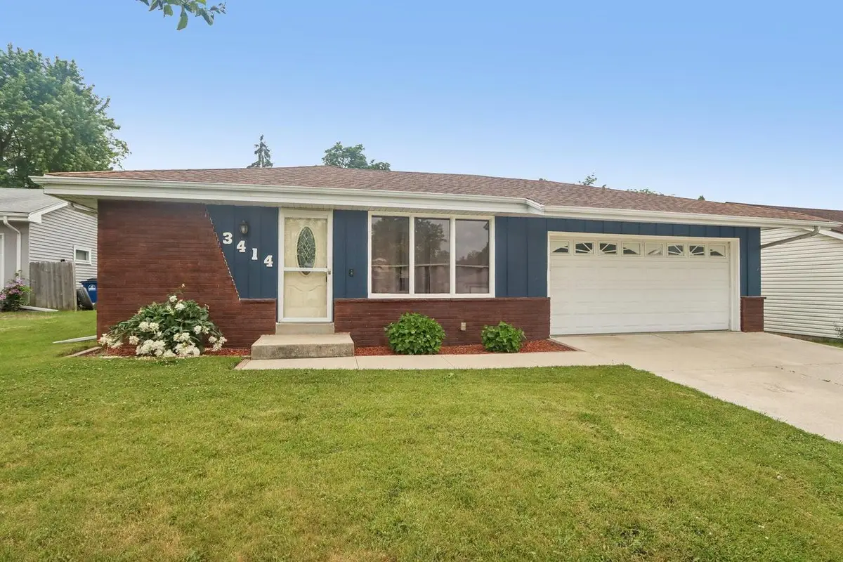 3414 Oakwood DRIVE, Racine, WI 53406 - #1