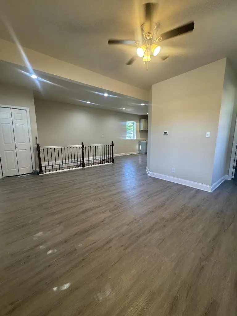 2429 N 8th STREET, Milwaukee, WI 53206 - #3