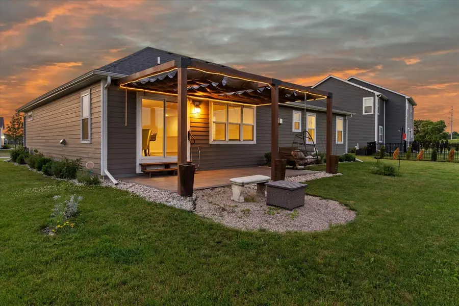 35077 Yahara DRIVE, Summit, WI 53066 - #3