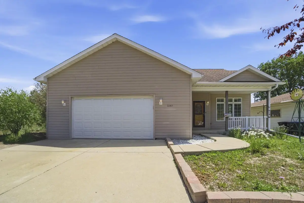 3297 E Ramsey AVENUE, Cudahy, WI 53110 - #1