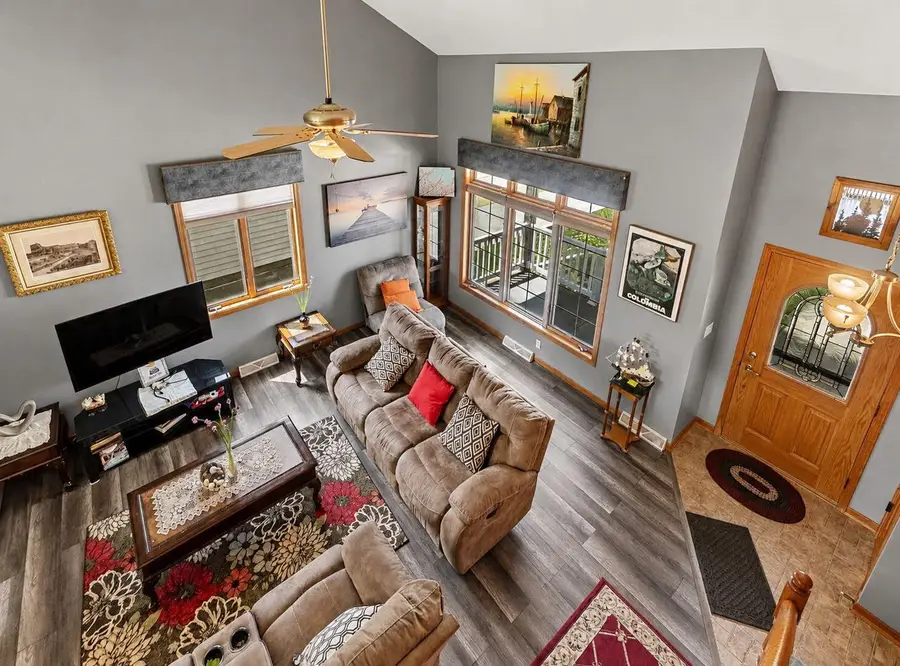 3297 E Ramsey AVENUE, Cudahy, WI 53110 - #2