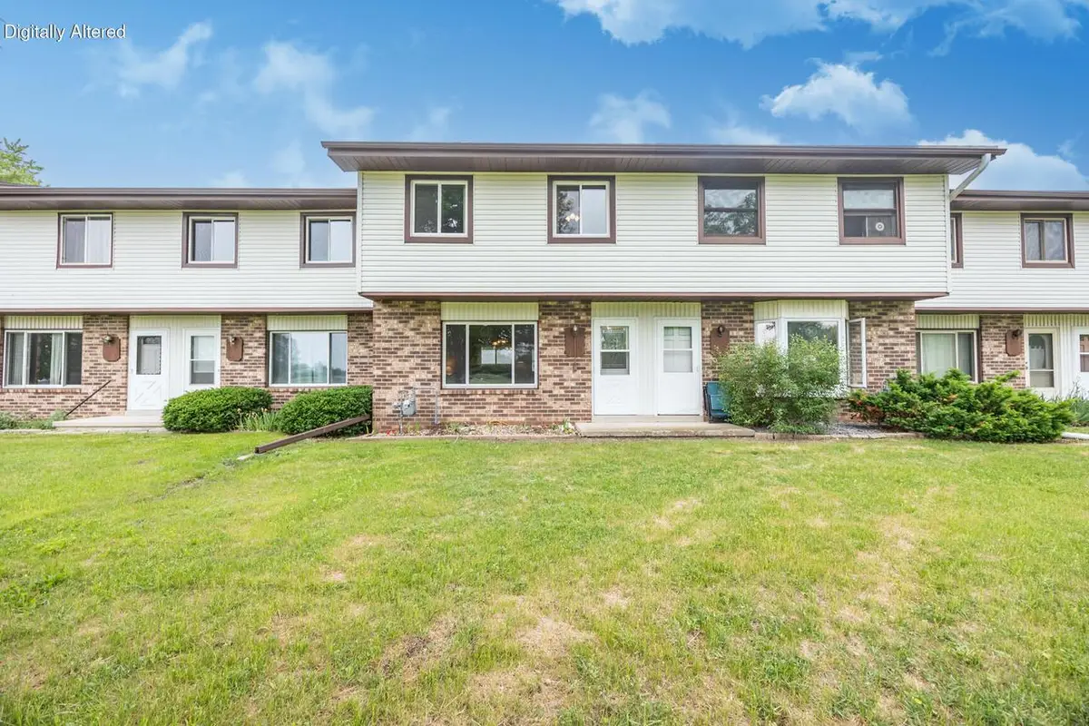 864 Kings COURT, Fond Du Lac, WI 54935 - #1