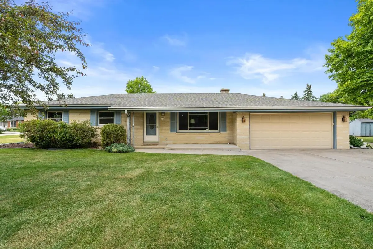 3028 Valley Forge STREET, Racine, WI 53404 - #1