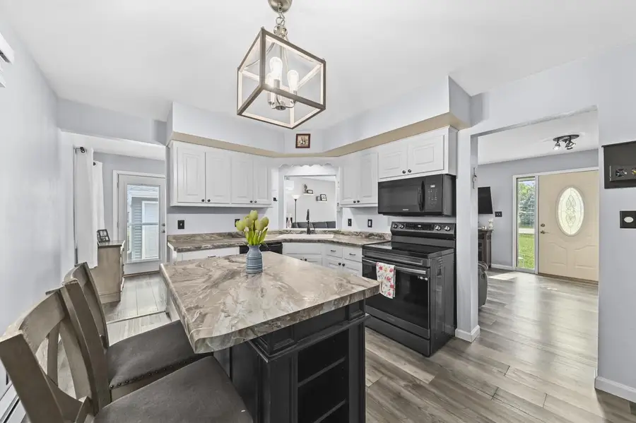 1447 Tomac LANE, Hubertus, WI 53033 - #3