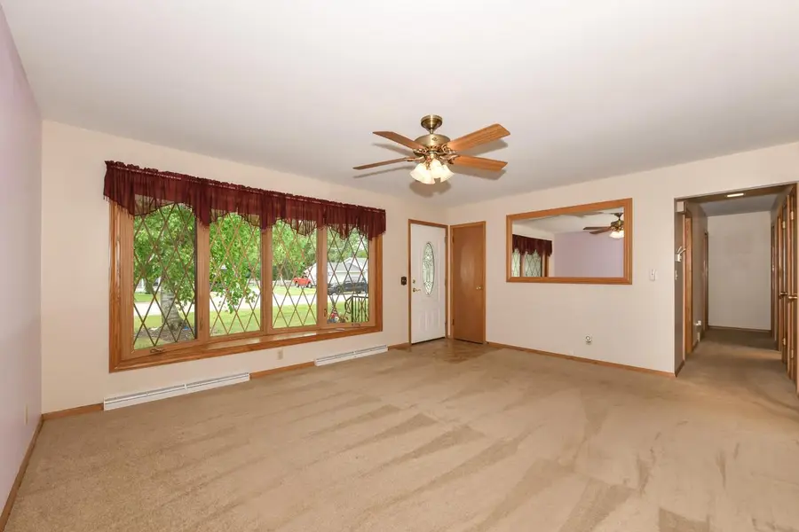 312 N Jackson STREET, Elkhorn, WI 53121 - #3
