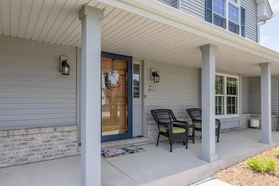 W153N5311 Plaza DRIVE, Menomonee Falls, WI 53051 - #3