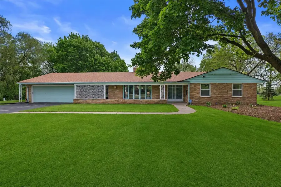 7300 S 92nd STREET, Franklin, WI 53132 - #2