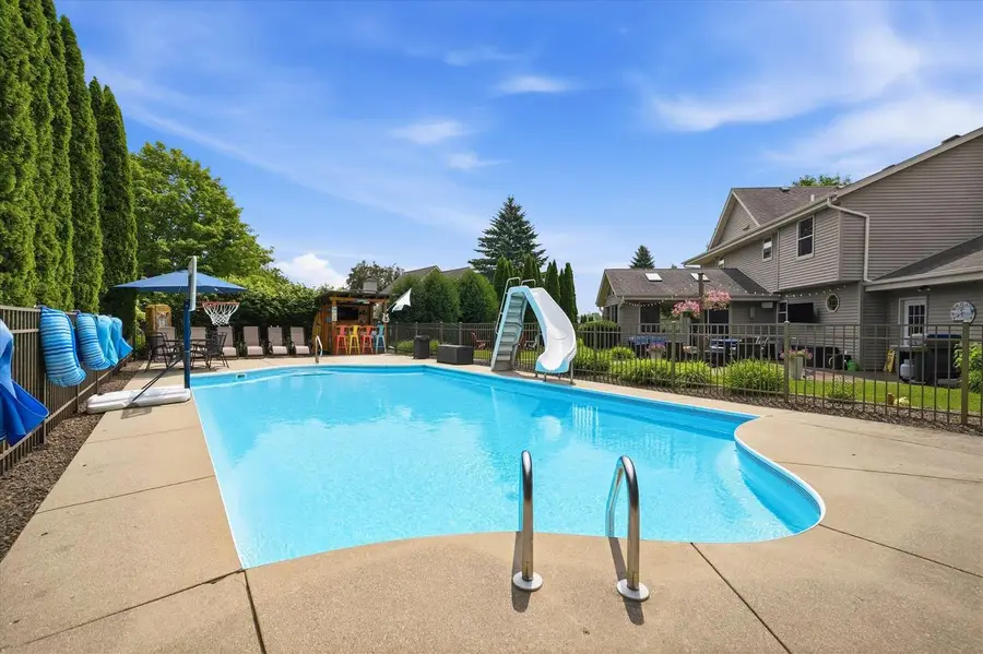 W171N10218 Wildrose LANE, Germantown, WI 53022 - #3