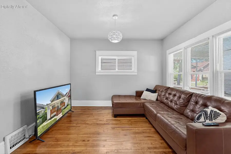 3609 N 25th PLACE, Milwaukee, WI 53206 - #2
