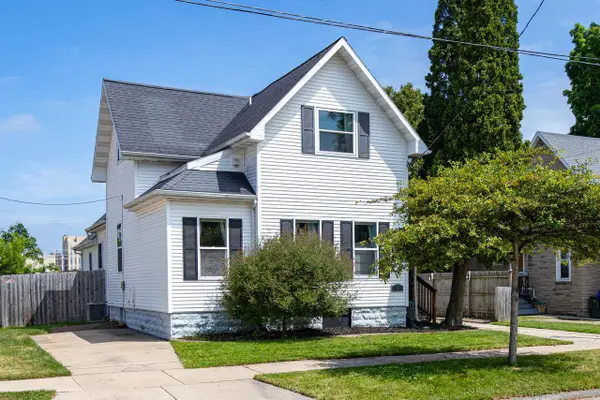 138 N Locust STREET, Appleton, WI 54914