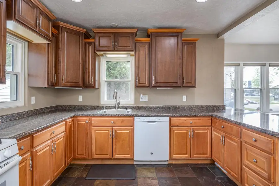 138 N Locust STREET, Appleton, WI 54914 - #3