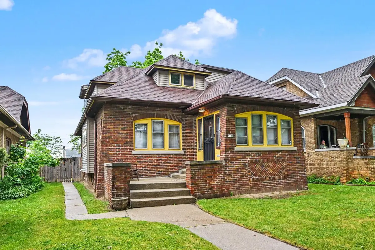 4131 N 16th STREET, Milwaukee, WI 53209 - #1