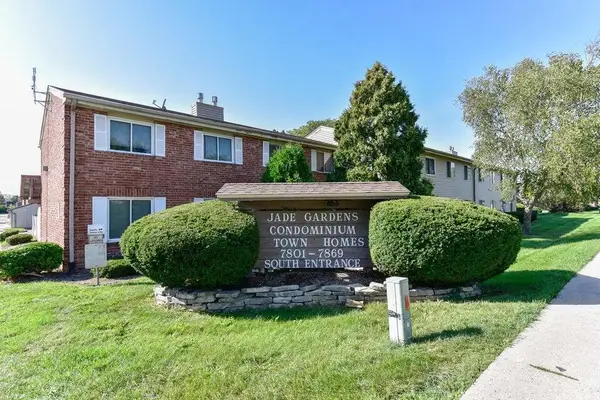 7801 N 60th STREET #E, Milwaukee, WI 53223