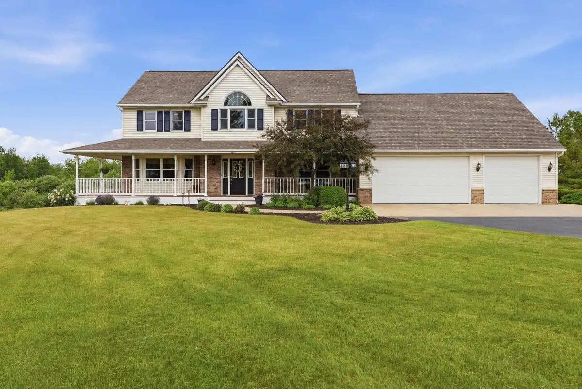 2911 Wildlife LANE, Richfield, WI 53076 - #1