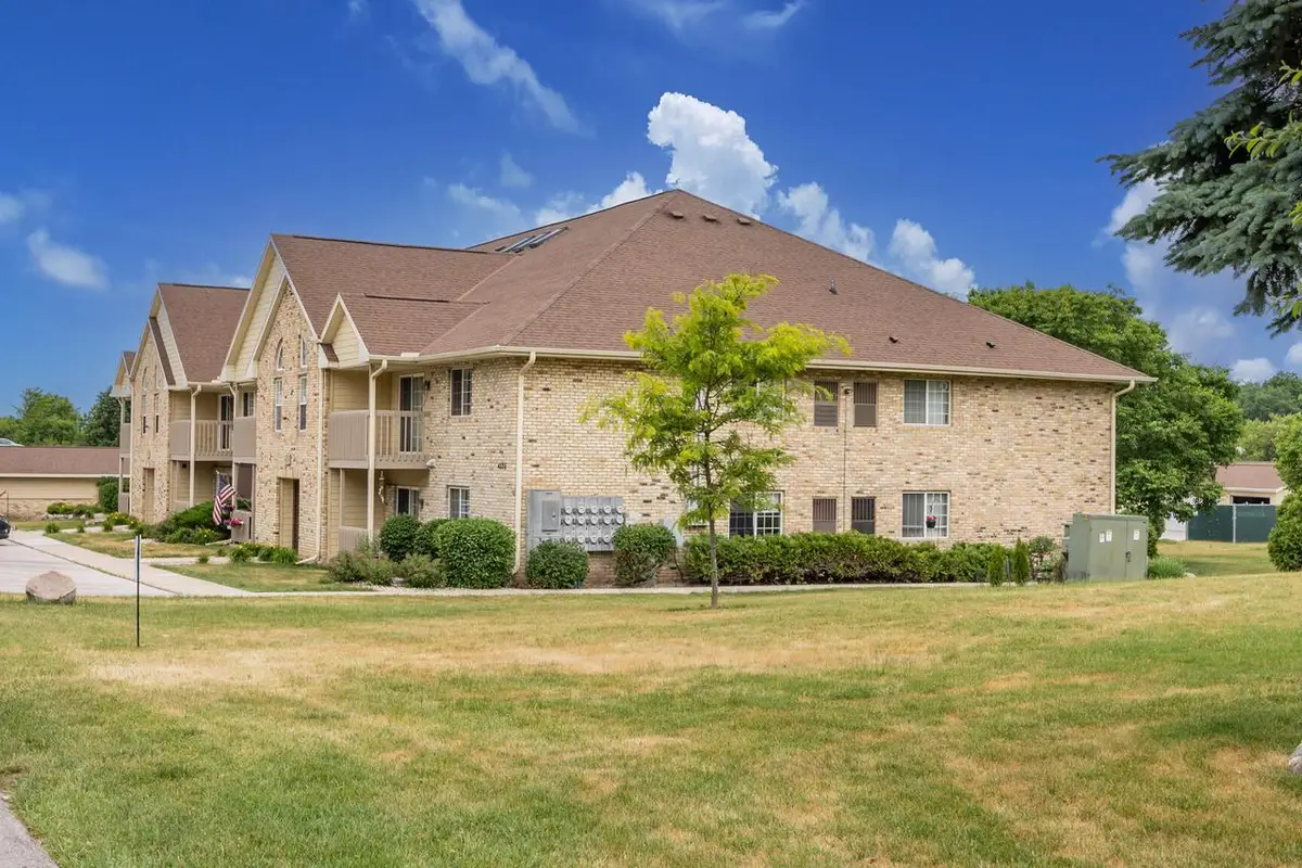 4835 Easy STREET #11, Hartland, WI 53029 - #1
