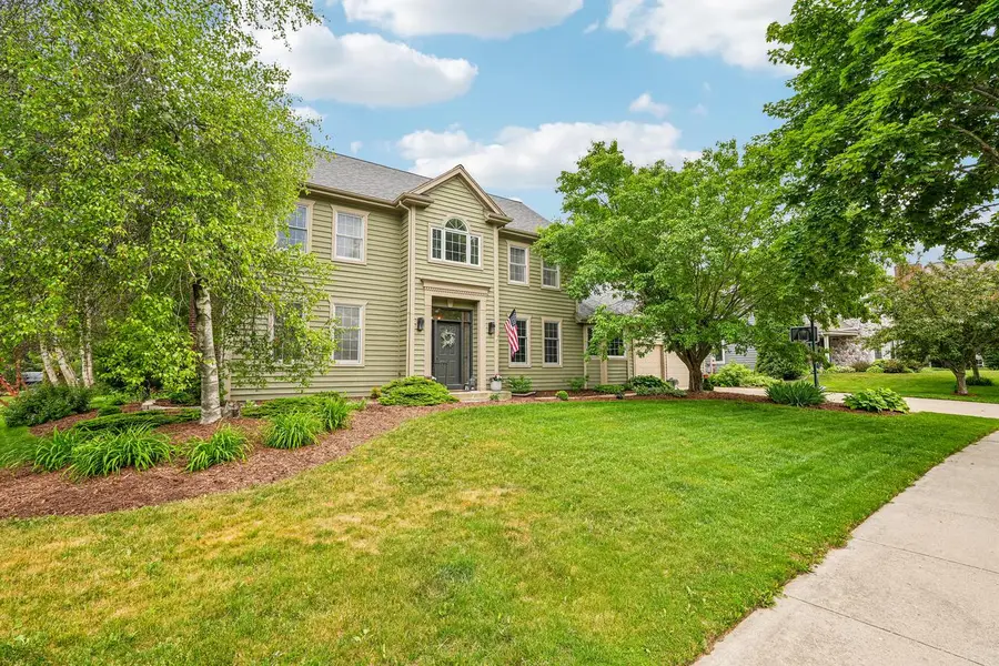 1338 Chickadee LANE, Grafton, WI 53024 - #2
