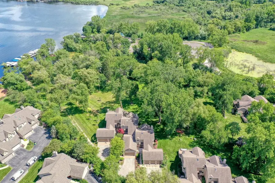 W304N2356 N Westwind DRIVE #6A, Pewaukee, WI 53072 - #3
