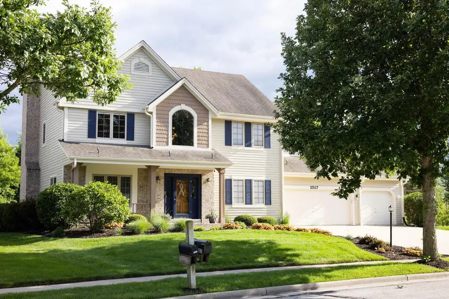 2517 Fox River CIRCLE, Waukesha, WI 53189 - #2