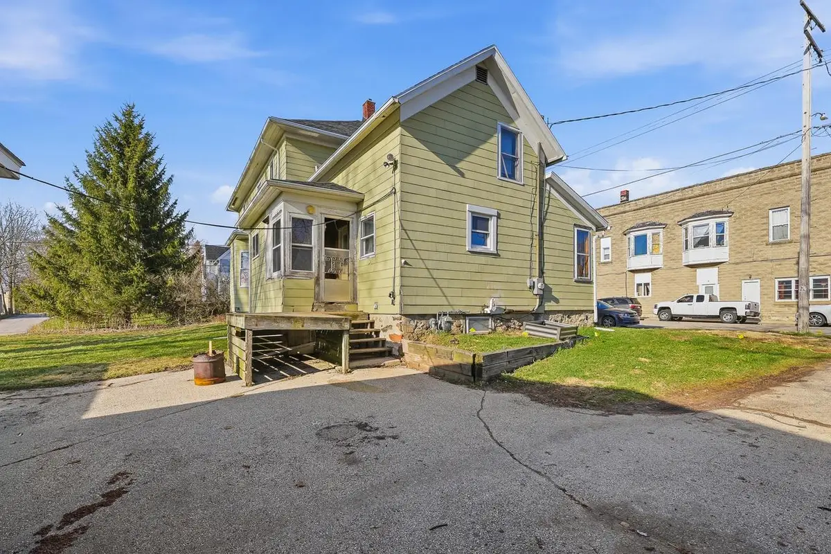 803 Main STREET, Lomira, WI 53048 - #1