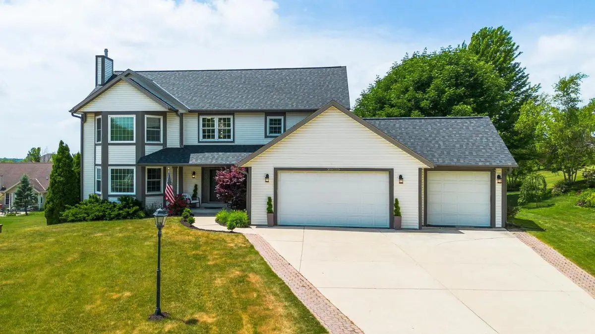 W127S9657 Scott Krause DRIVE, Muskego, WI 53150 - #1