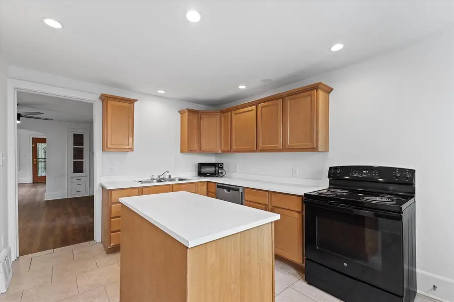 1220 E Russell AVENUE, Milwaukee, WI 53207 - #3