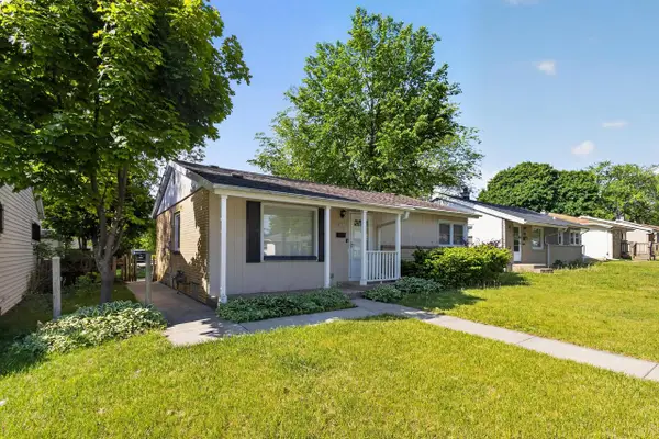 8531 W Lawrence AVENUE, Milwaukee, WI 53225