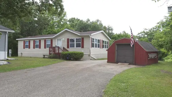 N6265 Suburban Heights ROAD #Lt13, Pardeeville, WI 53954