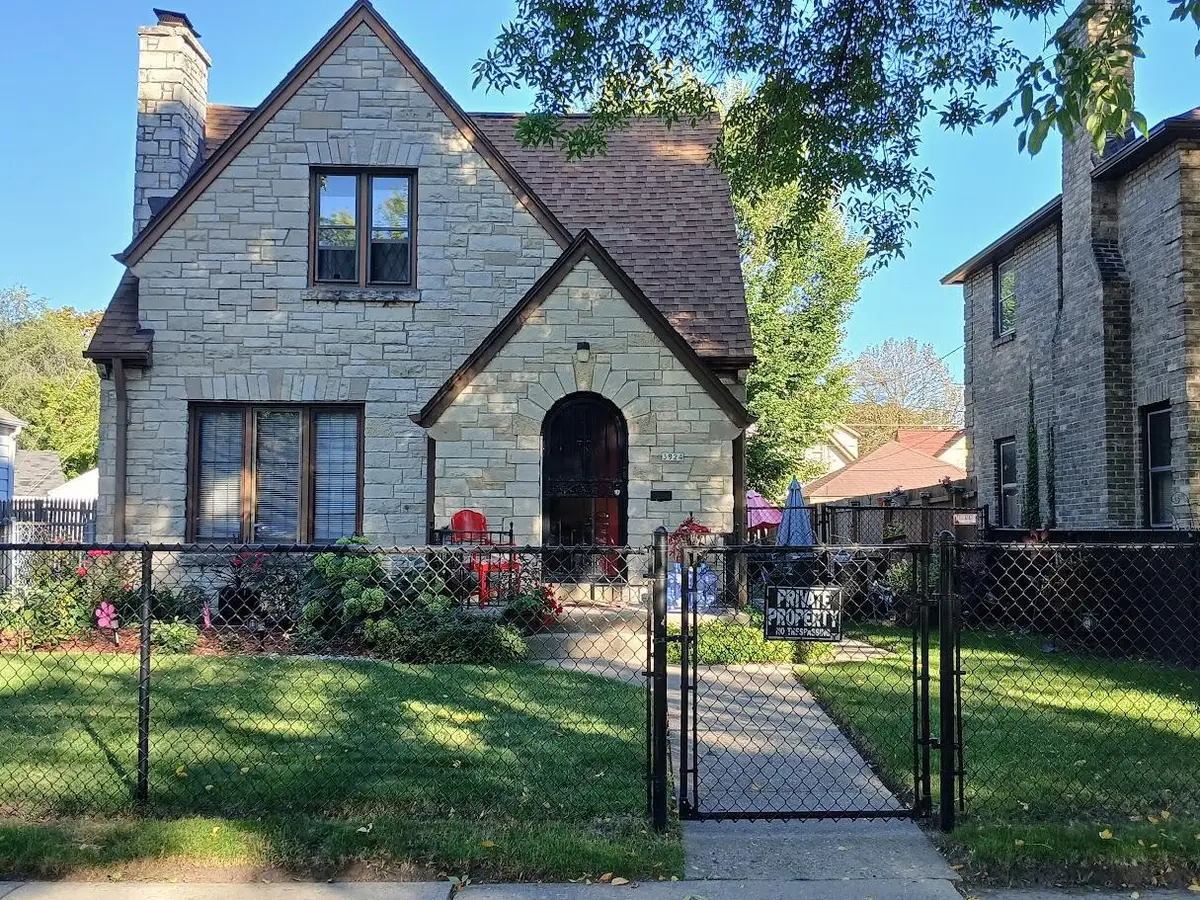 3924 N 37th STREET, Milwaukee, WI 53216 - #1