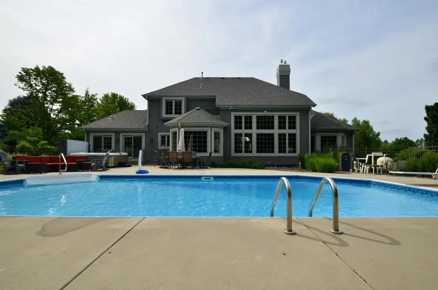 N34W33394 Hickory LANE, Nashotah, WI 53058 - #2